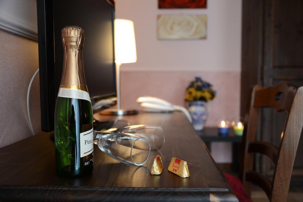 B&B Notti E Dintorni Николози Екстериор снимка