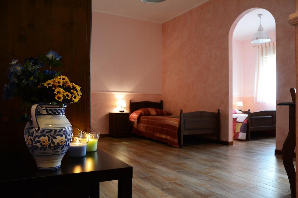 B&B Notti E Dintorni Николози Екстериор снимка